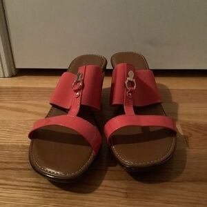 Wedge Sandel size 8